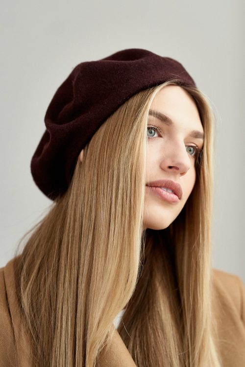 Beret wełniany brązowy