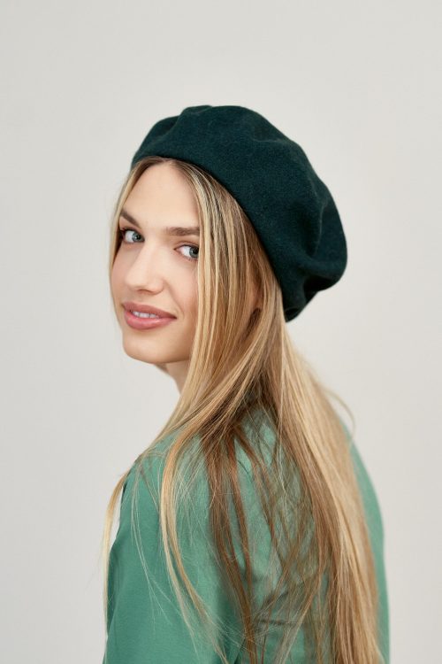 Beret wełniany ciemnozielony