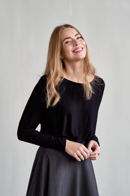 Bluzka Kordelia czarna długi rękaw