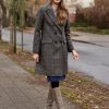 Płaszcz Debora brązowo-granatowa jodełka z kratą – wełna Harris Tweed®