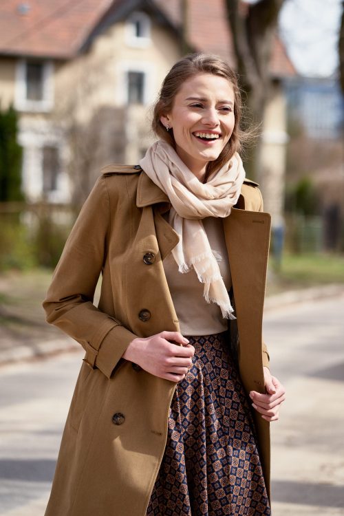 Trencz Adria bawełna z elastanem kamelowy