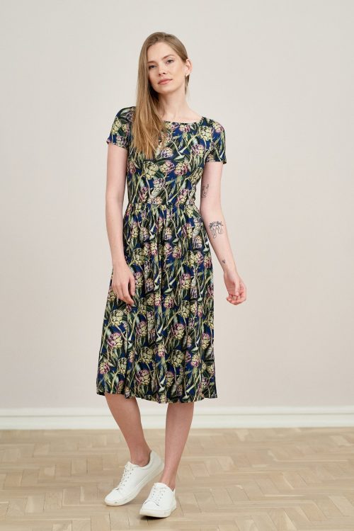 Sukienka Emelina Cynarae granatowa krótki rękaw