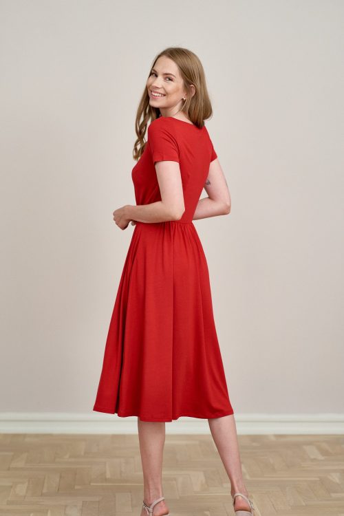 Sukienka Emelina czerwień chili mikromodal krótki rękaw